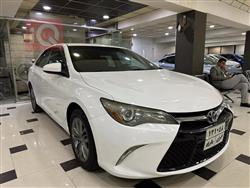 تۆیۆتا کامری